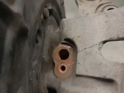 Peça sobressalente para automóvel em segunda mão manga de eixo traseira esquerda por kia pro cee'd (ed) 2.0 crdi 140 referências oem iam 527101h000  527101h000