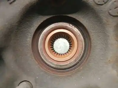 Second-hand car spare part rear left knuckle for bmw 1 (e87) 118 d oem iam references 33326774809  33326774809