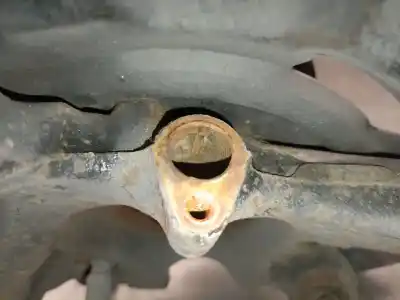 Second-hand car spare part rear left knuckle for bmw 1 (e87) 118 d oem iam references 33326774809  33326774809