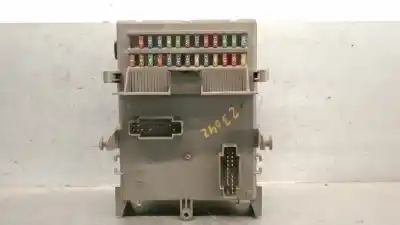 Second-hand car spare part fuse box unit for renault laguna ii (bg0/1_) 2.0 16v (bg00, bg0k, bg0p, bg0w) oem iam references 8200004201e  