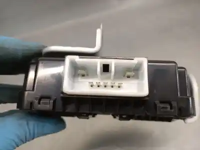 Second-hand car spare part electronic module for kia stonic (yb) 1.2 cvvt oem iam references 95300h8000 shi50333 