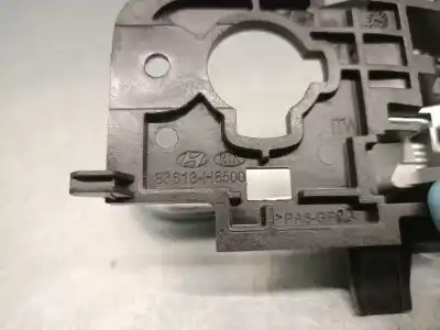 Автозапчастина б/у ліва задня внутрішня ручка для kia stonic (yb) 1.2 cvvt посилання на oem iam 83613h8500  83610h8500lef