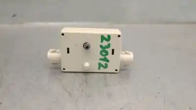 Pezzo di ricambio per auto di seconda mano antenna per bmw 3 coupé (e92) 320 d riferimenti oem iam 6990090 21367510 