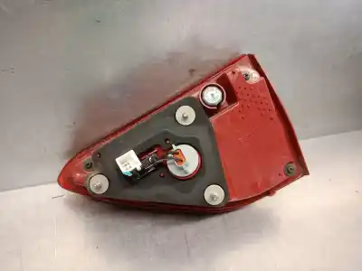 Автозапчасти б/у левый задний фонарь за kia stonic (yb) 1.2 cvvt ссылки oem iam 92403h8400  92403h8400