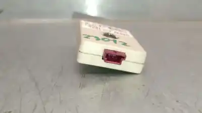 Pezzo di ricambio per auto di seconda mano antenna per bmw 3 coupé (e92) 320 d riferimenti oem iam 9110621 21367510 fuba 