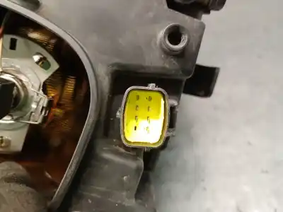 Second-hand car spare part right headlight for chrysler voyager iv (rg, rs) 2.8 crd oem iam references 04857830ab  4857830ab