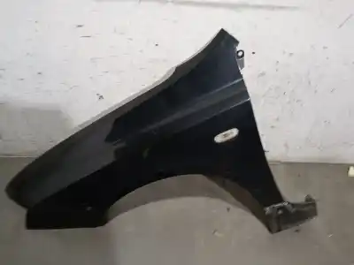 Peça sobressalente para automóvel em segunda mão Guarda-lamas Dianteiro Esquerdo por FIAT STILO (192_) 1.6 16V (192_XB1A) Referências OEM IAM 51717864  51717864