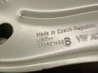Автозапчастина б/у передній бампер підсилення для seat ateca (kh7, khp) 2.0 tdi посилання на oem iam 575821432b  575821432b