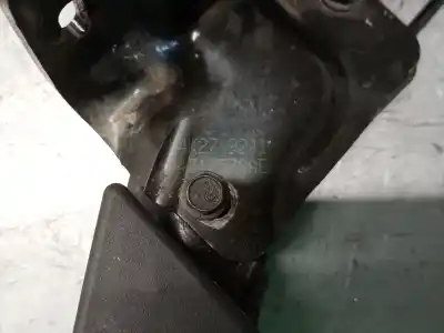 Second-hand car spare part hinge for chrysler voyager iv (rg, rs) 2.8 crd oem iam references 04717578ae  4717578ae