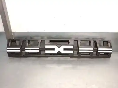 Second-hand car spare part front grille for dacia duster (hm_) 1.0 tce 90 oem iam references 622567432r