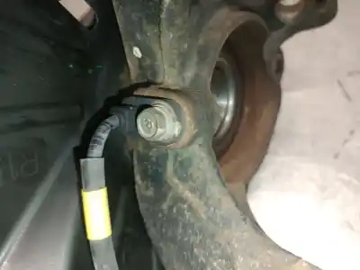 Second-hand car spare part front right knuckle for kia stonic (yb) 1.2 cvvt oem iam references 51716h8500  51716h8500