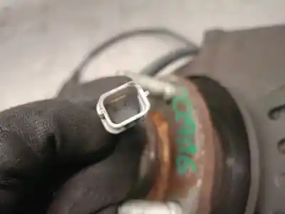 Second-hand car spare part front right knuckle for kia stonic (yb) 1.2 cvvt oem iam references 51716h8500  51716h8500