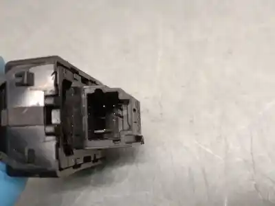 Second-hand car spare part right front power window switch for dacia duster (hm_) 1.0 tce 90 oem iam references 254218388r  
