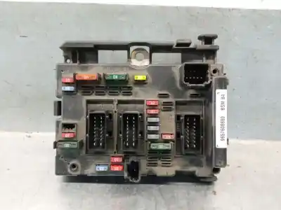 Gebrauchtes Autoersatzteil RELAIS SICHERUNGSKASTEN Multifunktionsrelais zum PEUGEOT 307 CC (3B)  OEM-IAM-Referenzen 9657608680  51062503