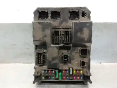 Gebrauchtes Autoersatzteil RELAIS SICHERUNGSKASTEN Multifunktionsrelais zum PEUGEOT 307 CC (3B)  OEM-IAM-Referenzen 9651197580A 2701090205 VALEO 951196880A