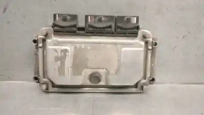 Pezzo di ricambio per auto di seconda mano centralina motore per peugeot 206 cc (2d) 1.6 16v (2dnfuf, 2dnfur) riferimenti oem iam 9643218980