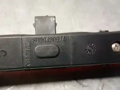 Second-hand car spare part central brake light for audi a4 b5 (8d2) 1.9 tdi oem iam references 8d5945097a  8d5945122