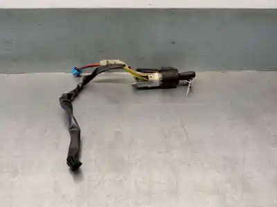 Pièce détachée automobile d'occasion Commutateur D'allumage pour CITROEN XSARA PICASSO (N68) 1.6 HDI Références OEM IAM 9641551180  4162CJ