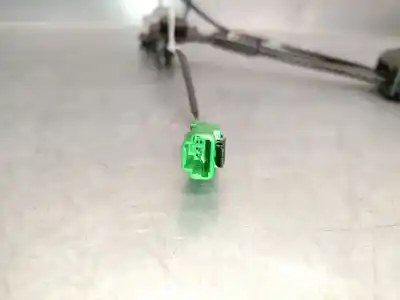 Автозапчасти б/у крюк для пояса за dacia duster (hm_) 1.0 tce 90 ссылки oem iam 868423021r  