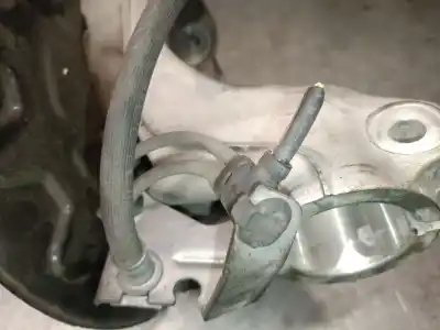 Second-hand car spare part front right knuckle for seat ateca (kh7, khp) 2.0 tdi oem iam references 5q0407258a  5q0407253c