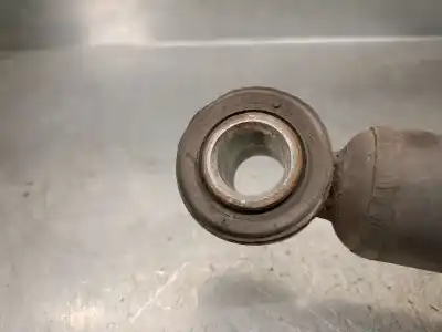 Автозапчасти б/у правый задний амортизатор за toyota corolla (_e12_) 1.4 d (nde120_) ссылки oem iam 4853002221  4853009f20