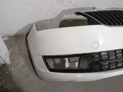 Pezzo di ricambio per auto di seconda mano paraurti anteriore per skoda rapid (nh3, nk3, nk6) 1.6 tdi riferimenti oem iam 5ja807221b  5ja807221b