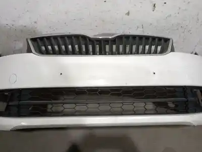 Pezzo di ricambio per auto di seconda mano paraurti anteriore per skoda rapid (nh3, nk3, nk6) 1.6 tdi riferimenti oem iam 5ja807221b  5ja807221b