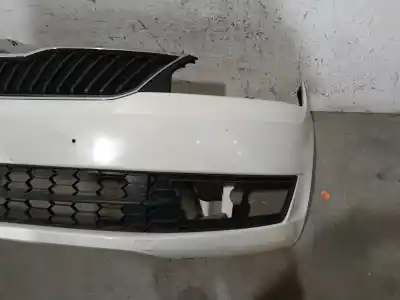 Pezzo di ricambio per auto di seconda mano paraurti anteriore per skoda rapid (nh3, nk3, nk6) 1.6 tdi riferimenti oem iam 5ja807221b  5ja807221b