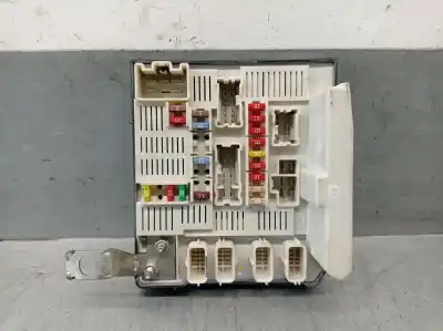 Tweedehands auto-onderdeel relais/zekeringenkastje voor renault grand scénic ii (jm0/1_) 1.5 dci (jm1e) oem iam-referenties 8200481866