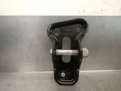 Автозапчастина б/у опора заднього правої підвіски для land rover range rover evoque (l538) 2.0 d 4x4 посилання на oem iam lr001175  lr001175