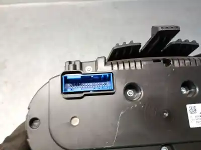 Second-hand car spare part dashboard for opel corsa e (x15) 1.3 cdti (08, 68) oem iam references 39022771  39022771
