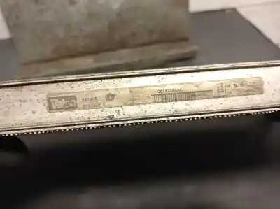 Автозапчастина б/у водяний радіатор для chrysler voyager iv (rg, rs) 2.8 crd посилання на oem iam 05142488aa 878005re valeo 