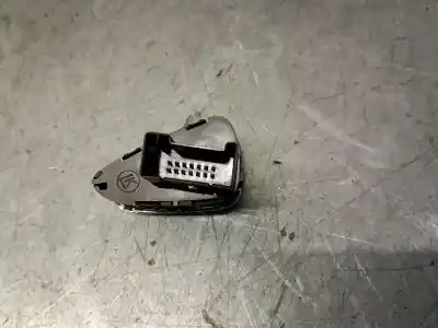 Second-hand car spare part switch for opel corsa e (x15) 1.3 cdti (08, 68) oem iam references 39031658  1241364