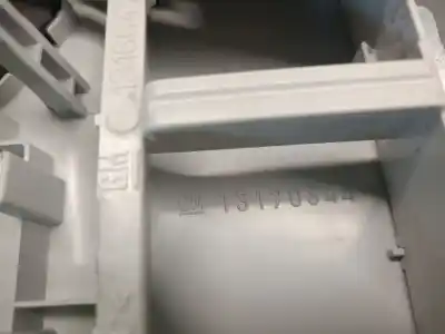 Автозапчастина б/у внутрішне світло для opel corsa e (x15) 1.3 cdti (08, 68) посилання на oem iam 13170644 510511640 hella 13170644