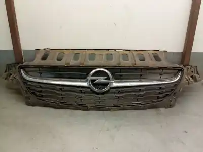 Second-hand car spare part FRONT GRILLE for OPEL CORSA E (X15) 1.3 CDTI (08, 68) OEM IAM references 39003576  