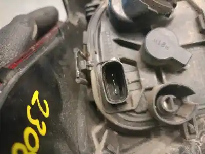 Автозапчасти б/у правый задний фонарь за opel corsa e (x15) 1.3 cdti (08, 68) ссылки oem iam 13428456  1222568