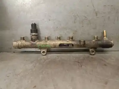Recambio de automóvil de segunda mano de RAMPA INYECTORA para RENAULT MEGANE II (BM0/1_, CM0/1_) 1.9 DCI referencias OEM IAM 8200396999  