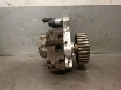 Recambio de automóvil de segunda mano de BOMBA INYECCION para RENAULT MEGANE II (BM0/1_, CM0/1_) 1.9 DCI referencias OEM IAM 8200256255  