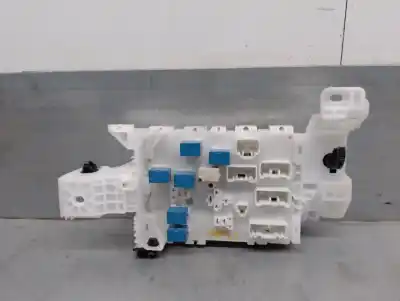 Peça sobressalente para automóvel em segunda mão caixa de fusíveis e relés por suzuki vitara (ly) 1.4 hybrid (mild hybrid) referências oem iam 3671061m00