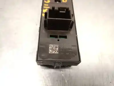 Second-hand car spare part left front power window switch for skoda rapid (nh3, nk3, nk6) 1.6 tdi oem iam references 6v1959857a   Second-hand car spare part left front power window switch for skoda rapid (nh3, nk3, nk6) 1.6 tdi oem iam references 6v1959857a
