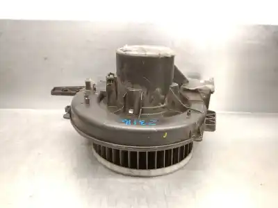 Pezzo di ricambio per auto di seconda mano motore di riscaldamento per skoda rapid (nh3, nk3, nk6) 1.6 tdi riferimenti oem iam 6r1819015  6r1819015 Pezzo di ricambio per auto di seconda mano motore di riscaldamento per skoda rapid (nh3, nk3, nk6) 1.6 tdi riferimenti oem iam 6r1819015  6r1819015