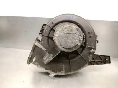 Pezzo di ricambio per auto di seconda mano motore di riscaldamento per skoda rapid (nh3, nk3, nk6) 1.6 tdi riferimenti oem iam 6r1819015  6r1819015 Pezzo di ricambio per auto di seconda mano motore di riscaldamento per skoda rapid (nh3, nk3, nk6) 1.6 tdi riferimenti oem iam 6r1819015  6r1819015