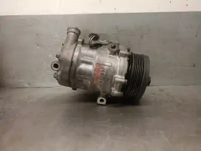 Peça sobressalente para automóvel em segunda mão COMPRESSOR DE AR CONDICIONADO A/A A/C por OPEL MERIVA A MONOSPACE (X03) 1.7 DTI (E75) Referências OEM IAM 24421642  
