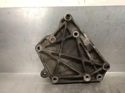 Recambio de automóvil de segunda mano de soporte alternador para fiat 500 (312_) 1.3 d multijet (312axb1a) referencias oem iam 55206511  51788014