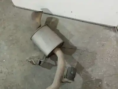 Peça sobressalente para automóvel em segunda mão escapamento traseiro por bmw 1 (e87) 118 d referências oem iam 18307802750  18307802750