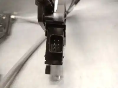 Автозапчастина б/у регулятор вікна передній лівий для jeep compass (mp, m6, mv, m7) 1.3 посилання на oem iam c37723104  