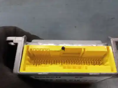 Автозапчастина б/у блок управління подушками безпеки для audi a3 (8l1) 1.8 t посилання на oem iam 8l0959655g  0285001352 bosch