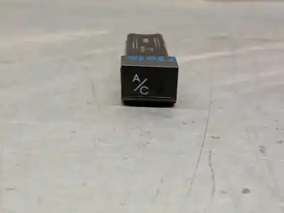 Peça sobressalente para automóvel em segunda mão TROCAR por HYUNDAI GETZ (TB) 1.3 Referências OEM IAM 9725922000  