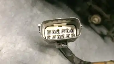 Автозапчастина б/у права фа для jaguar s-type ii (x200) 2.7 d посилання на oem iam 4r8313w029ba 1dl238008220 hella xr844337
