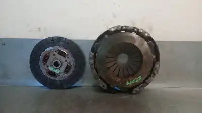 Second-hand car spare part clutch kit for toyota corolla (_e12_) 1.4 d (nde120_) oem iam references 3121012250  3121012250